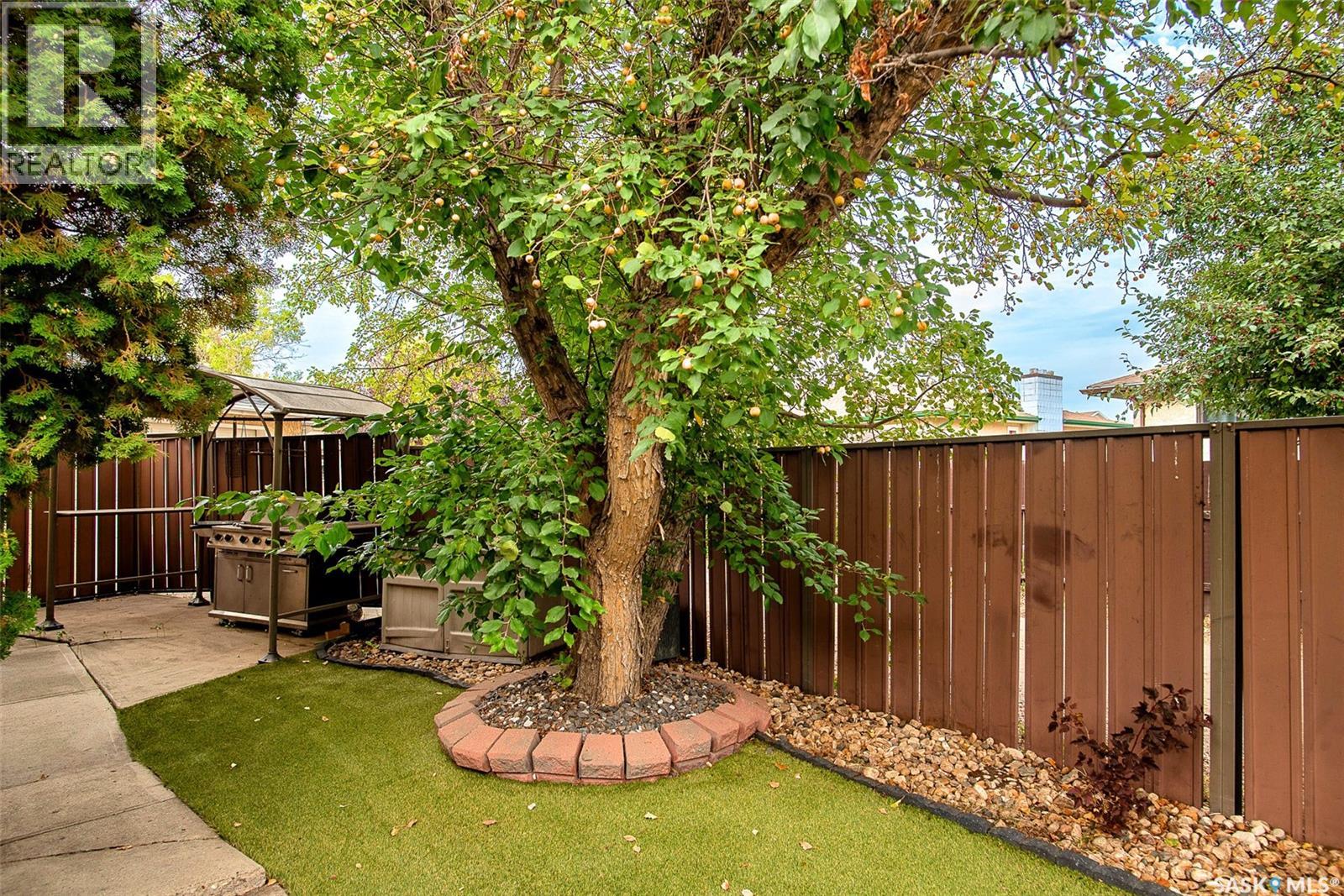 Photo 7 of 246 Williston Drive, Regina SK