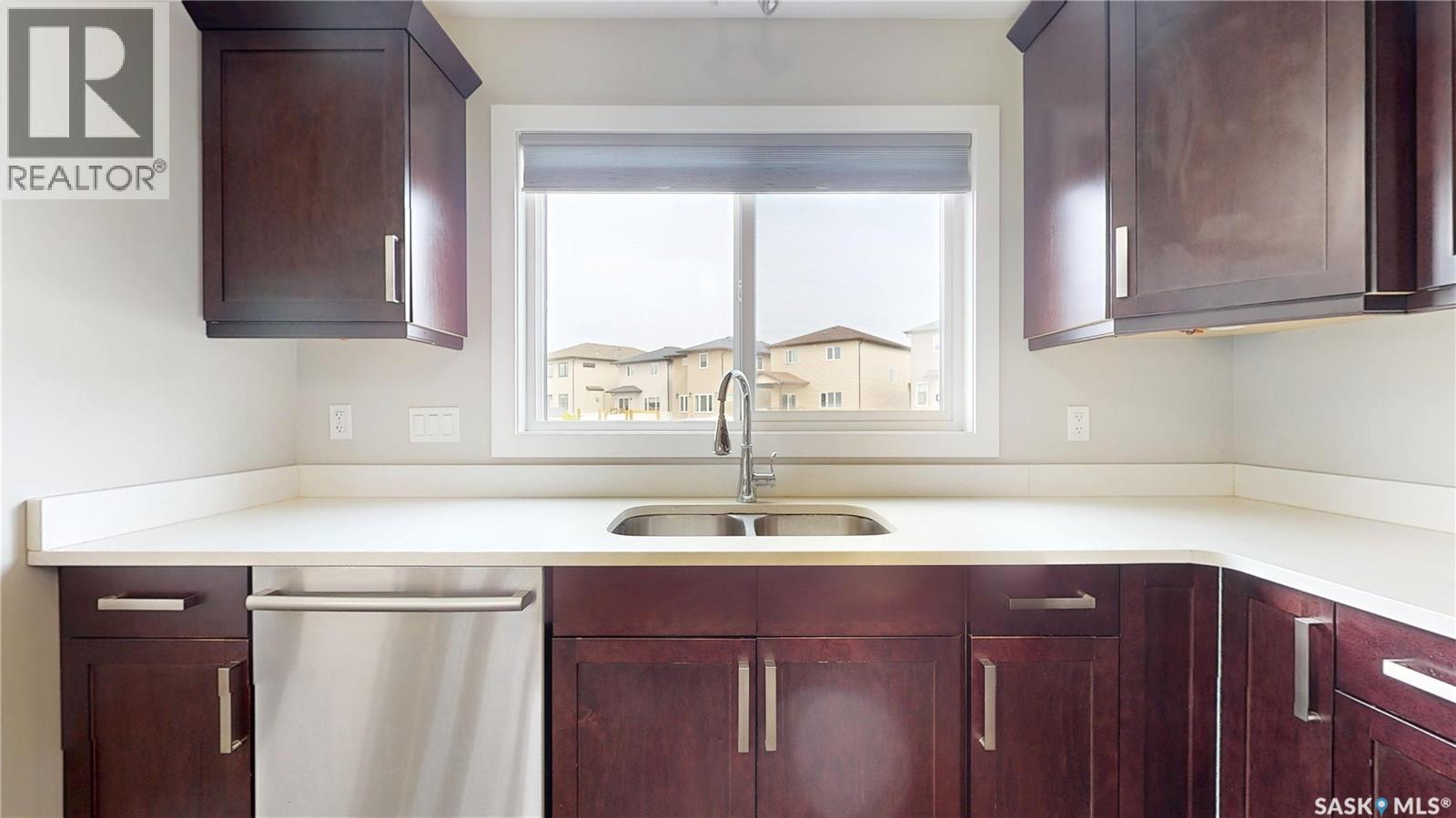 Photo 13 of 5614 Beacon Place, Regina SK