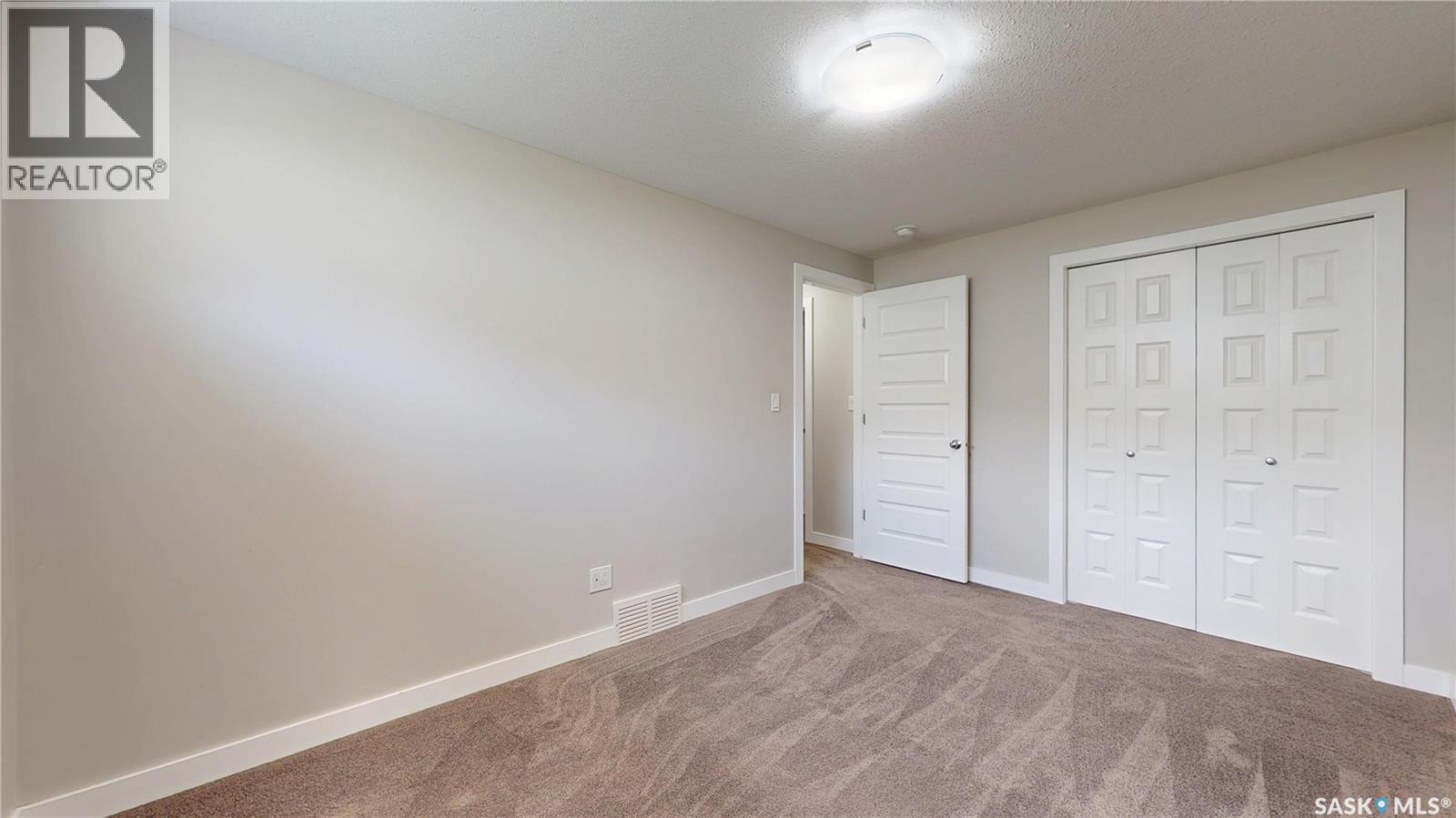 Photo 36 of 5614 Beacon Place, Regina SK