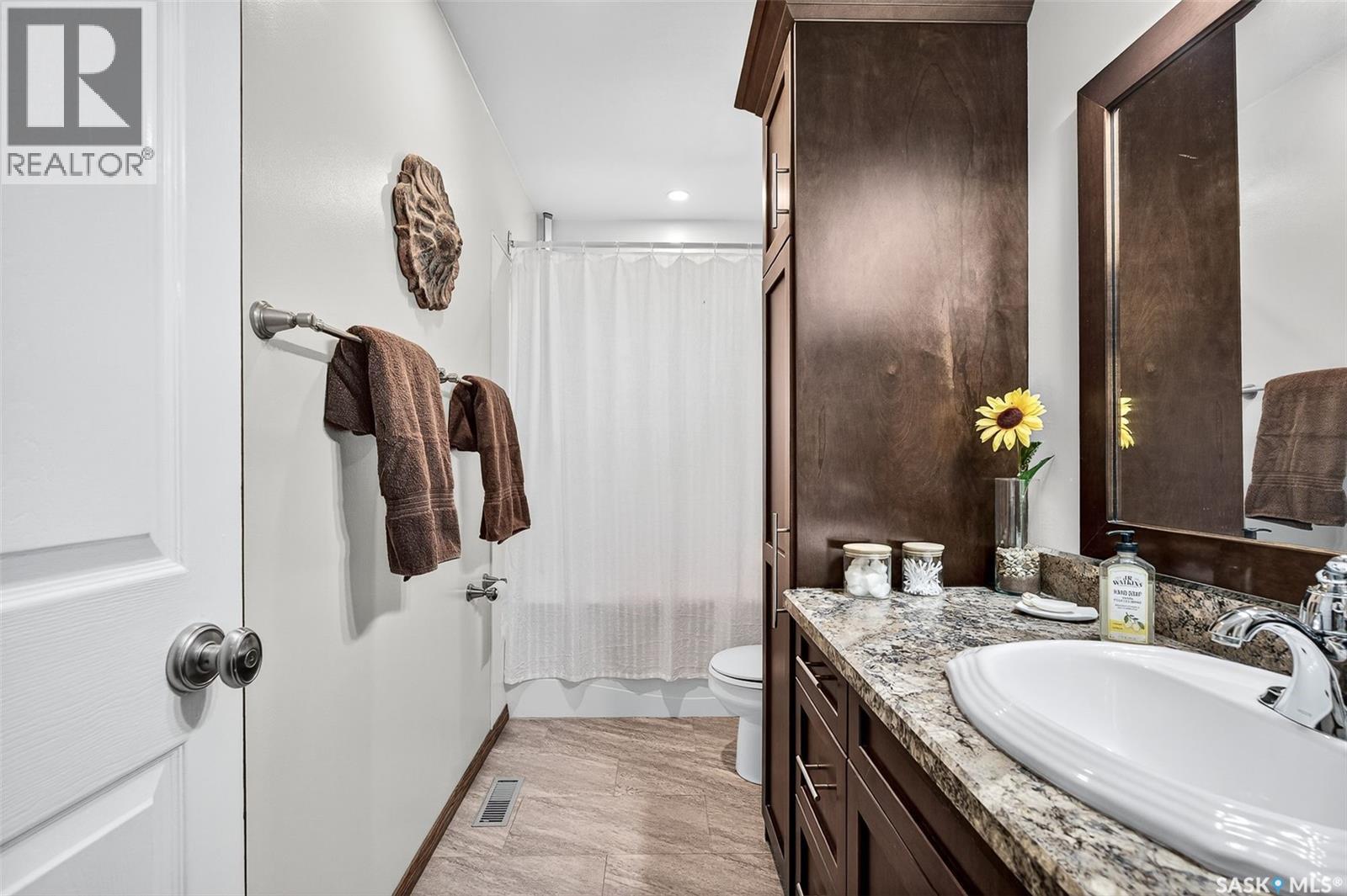 Photo 16 of 41 Blue Sage Drive, Moose Jaw SK