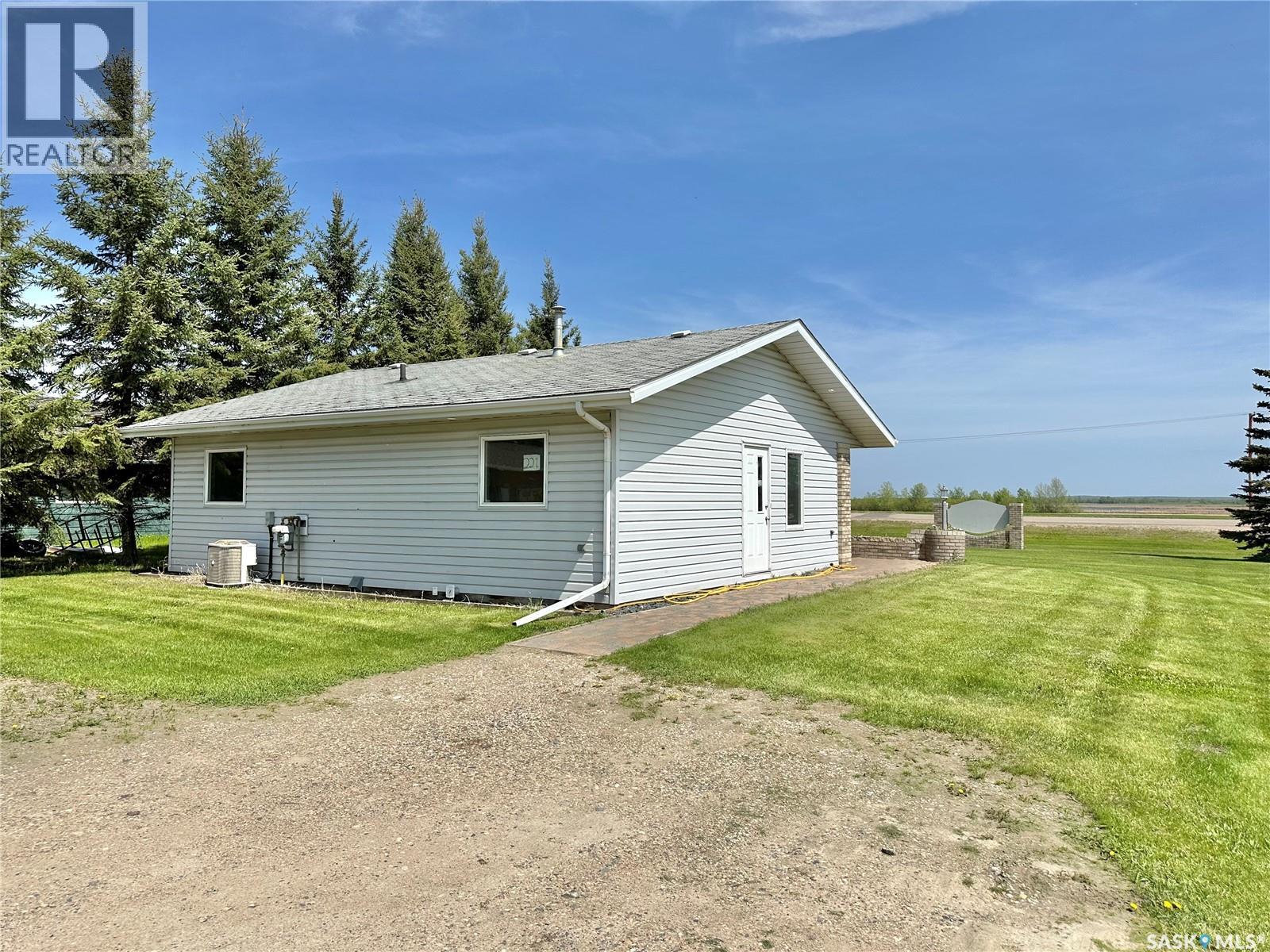 221 Highway AVENUE W — photo 13
