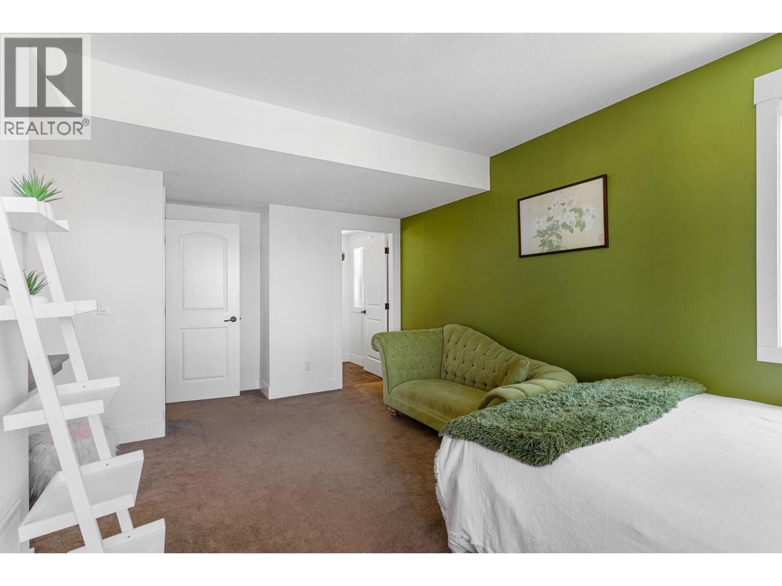  5444 South Perimeter Way, Kelowna