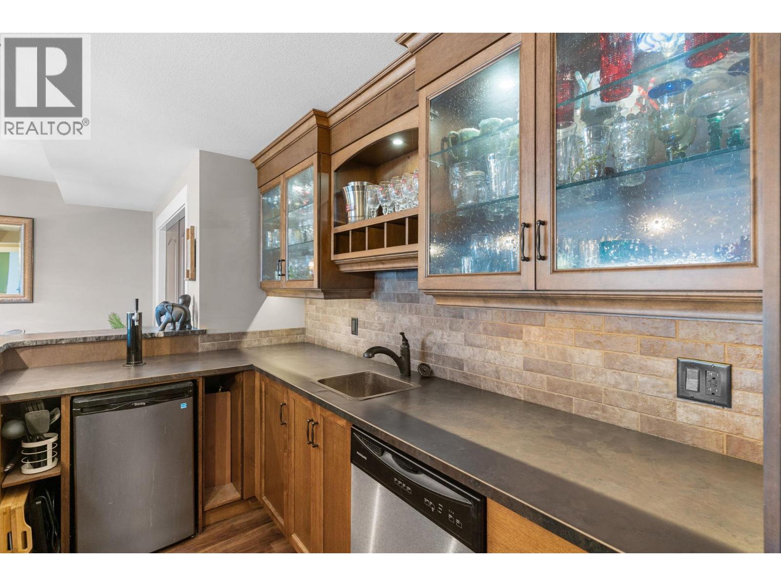  5444 South Perimeter Way, Kelowna