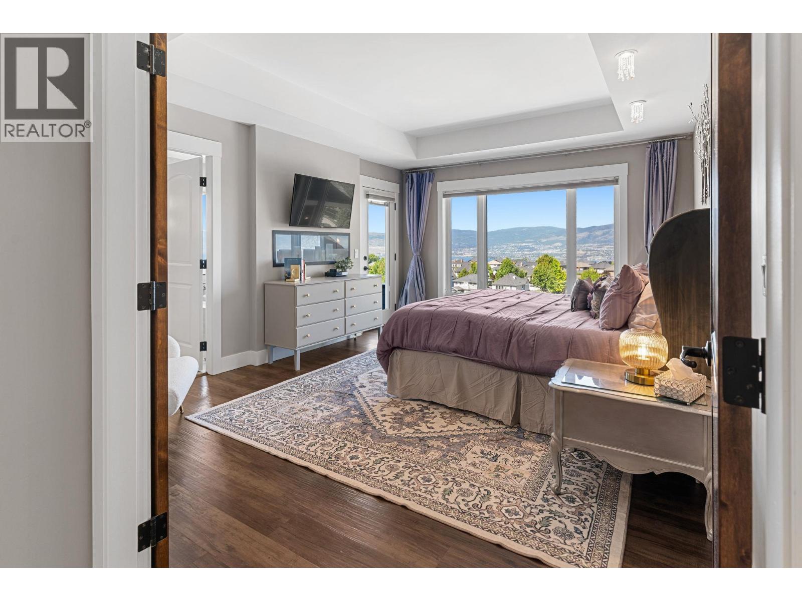  5444 South Perimeter Way, Kelowna