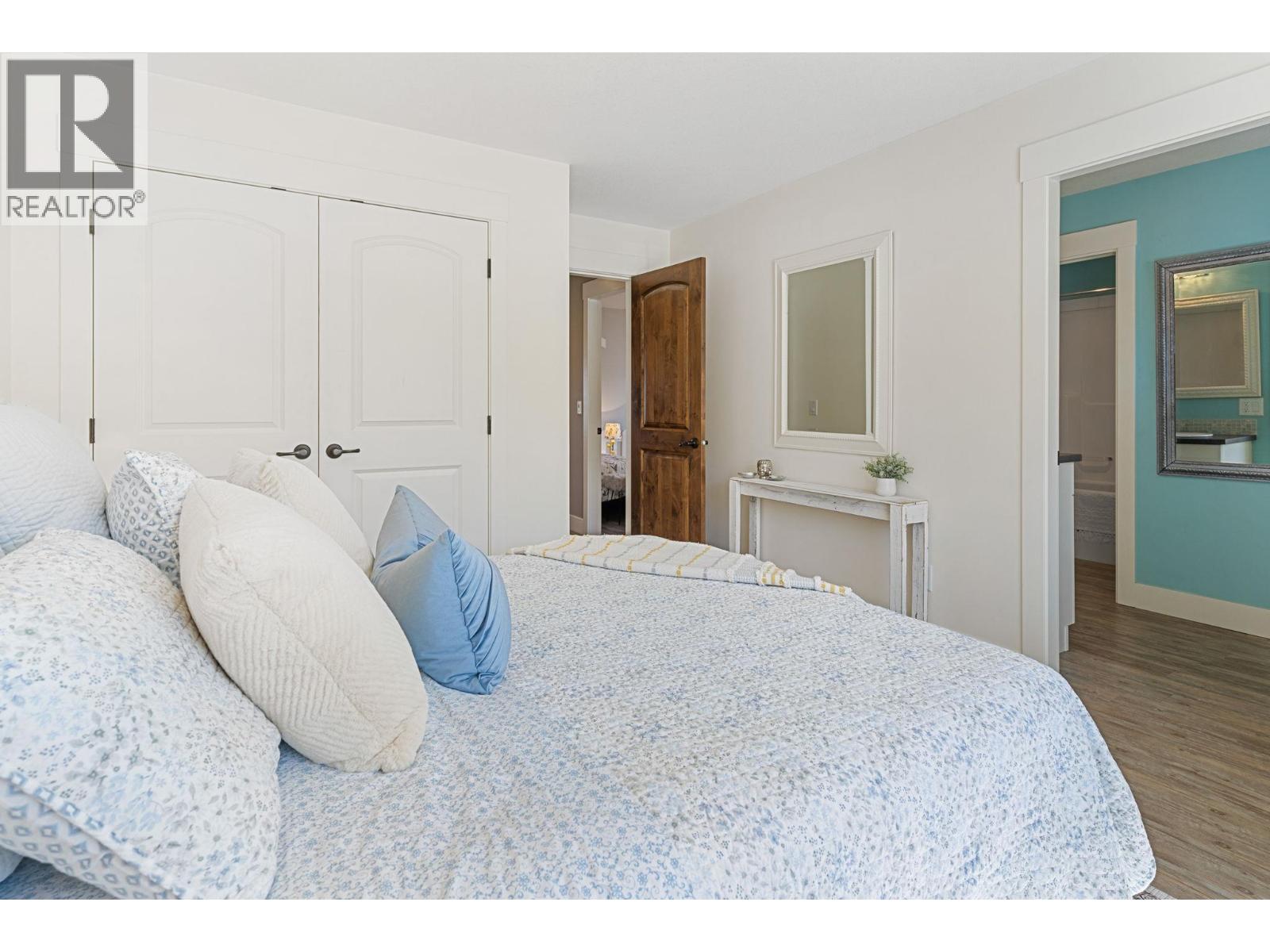  5444 South Perimeter Way, Kelowna