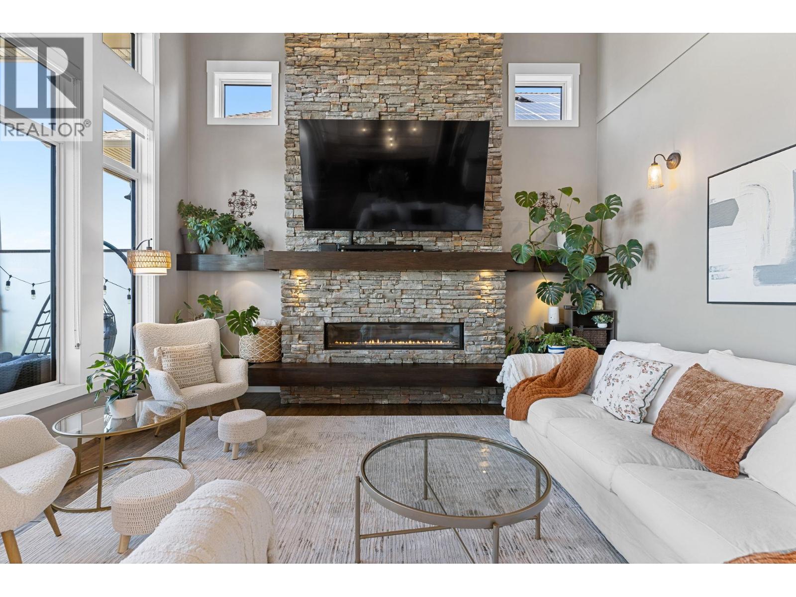  5444 South Perimeter Way, Kelowna