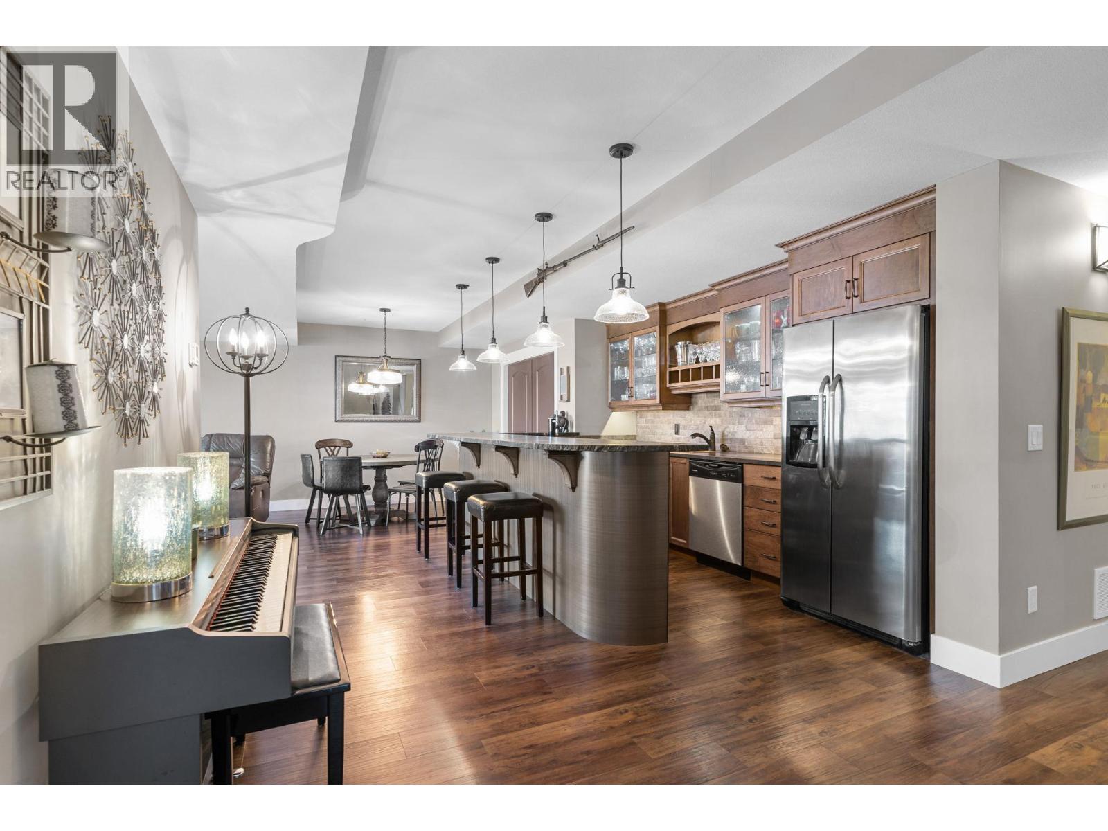  5444 South Perimeter Way, Kelowna