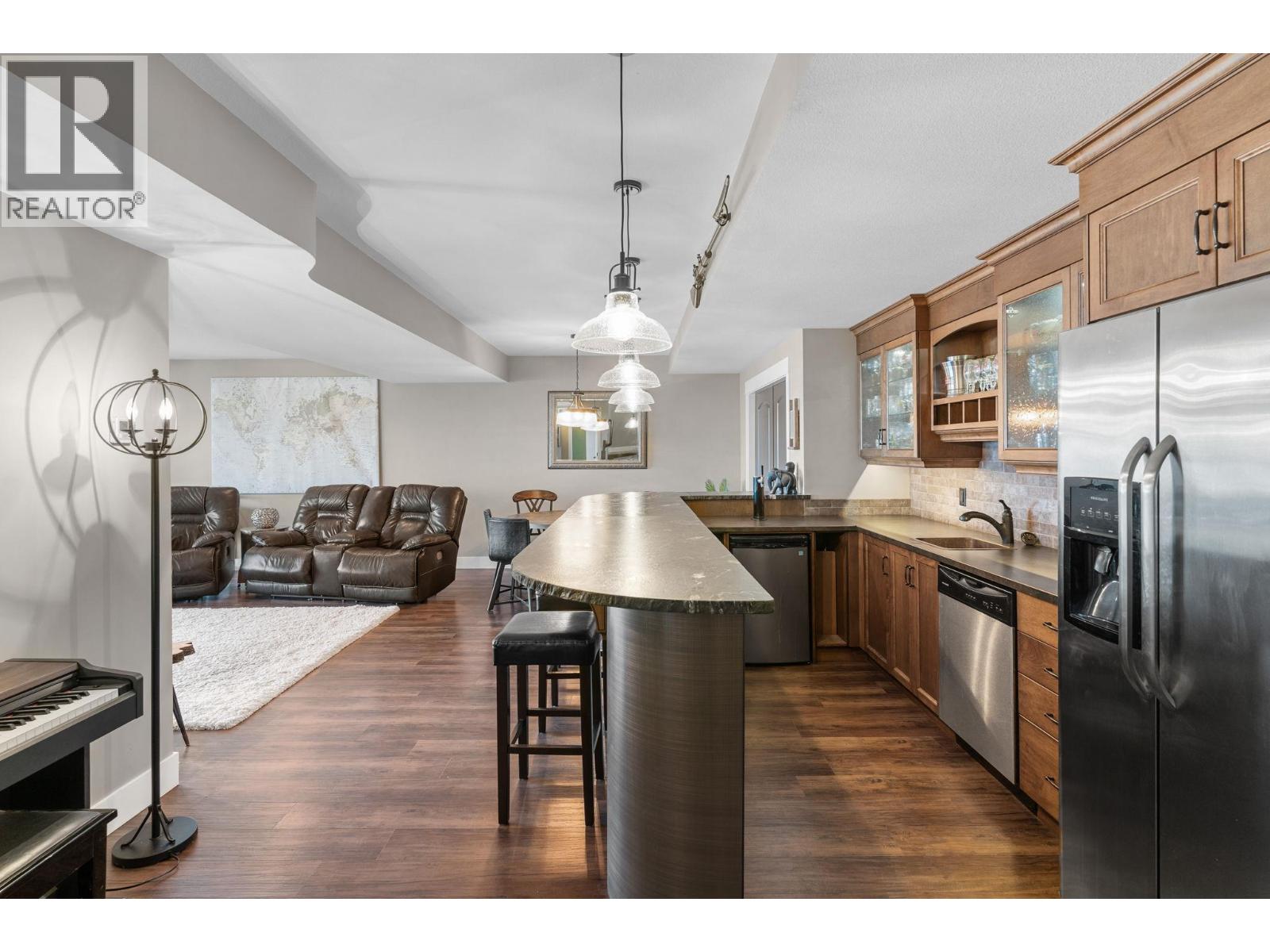  5444 South Perimeter Way, Kelowna