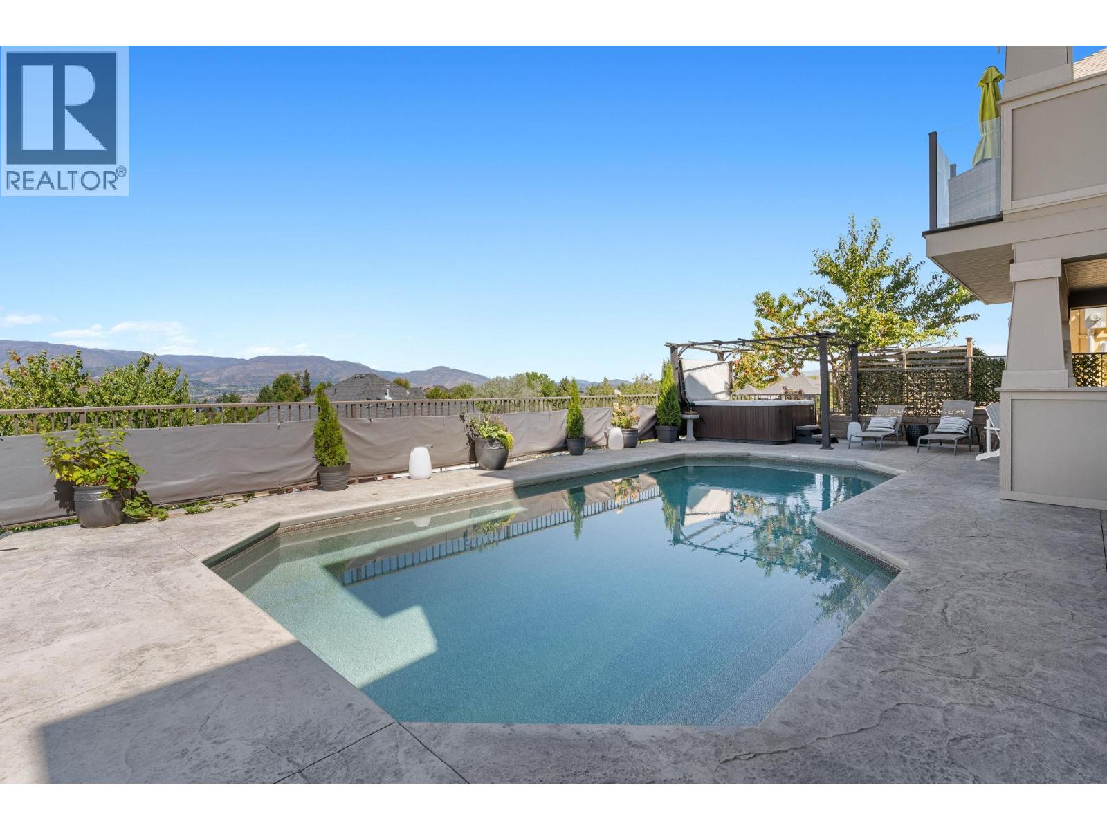  5444 South Perimeter Way, Kelowna