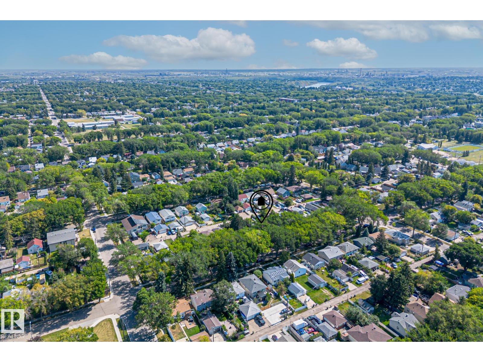 Photo 51 of 12127 61 St Nw, Edmonton AB