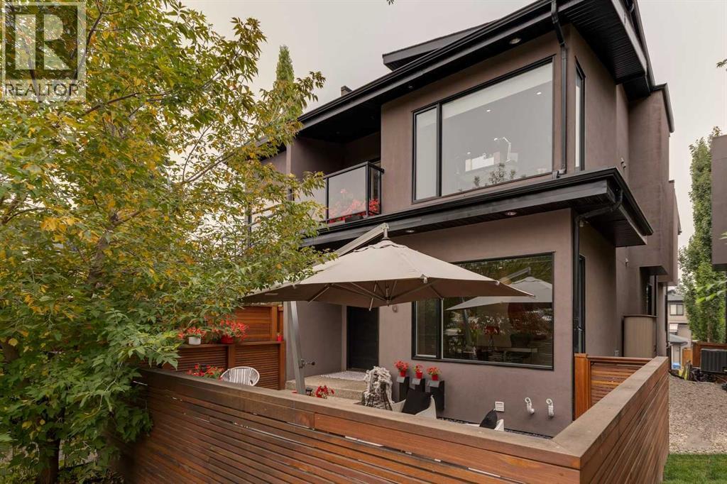 Photo 1 of 1940 27 Avenue Sw, Calgary AB