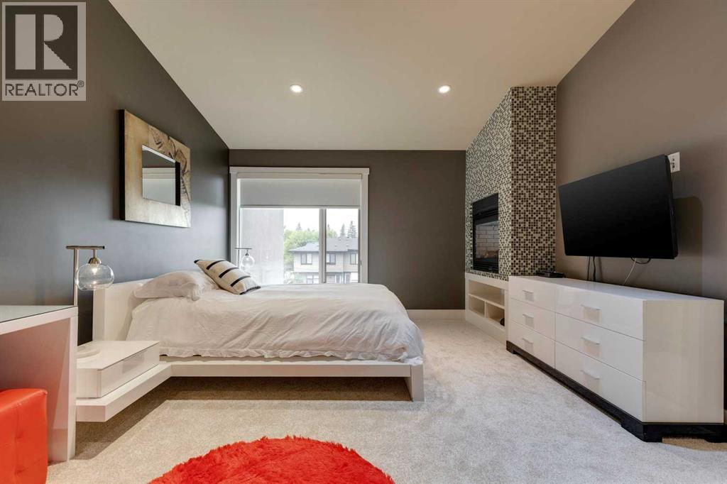 Photo 16 of 1940 27 Avenue Sw, Calgary AB