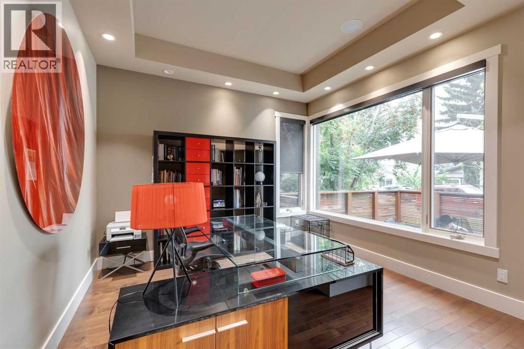 Photo 5 of 1940 27 Avenue Sw, Calgary AB