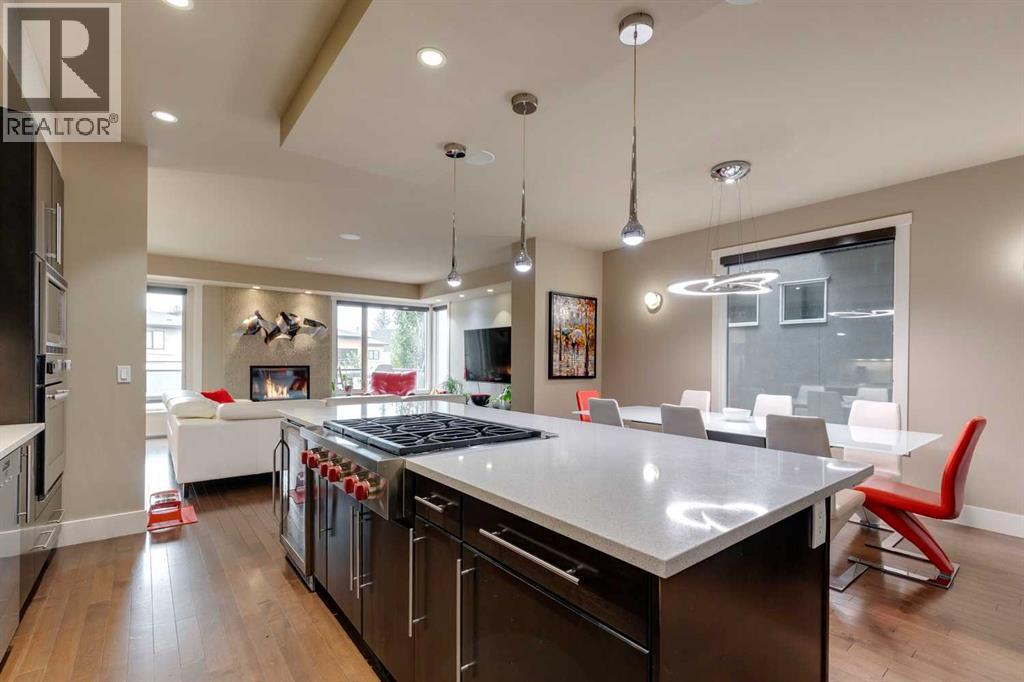 Photo 7 of 1940 27 Avenue Sw, Calgary AB