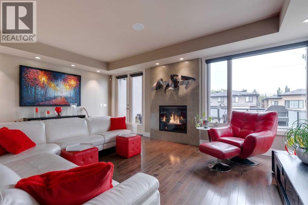 Photo 11 of 1940 27 Avenue Sw, Calgary AB