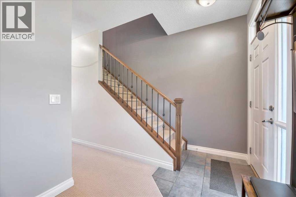 Photo 13 of 8 108 Rockyledge View Nw, Calgary AB