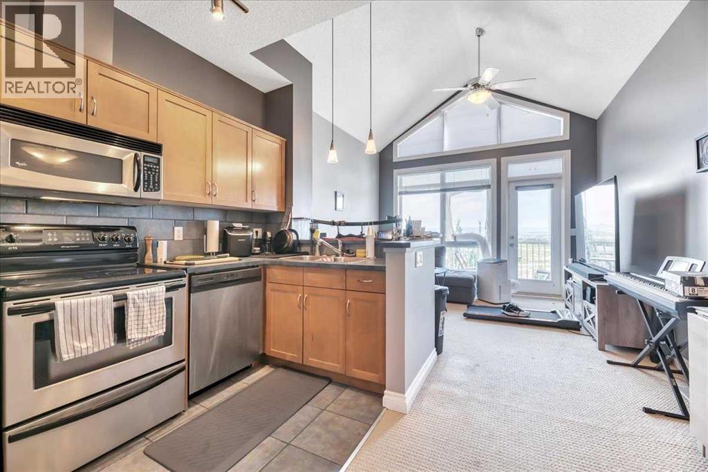 Photo 3 of 8 108 Rockyledge View Nw, Calgary AB
