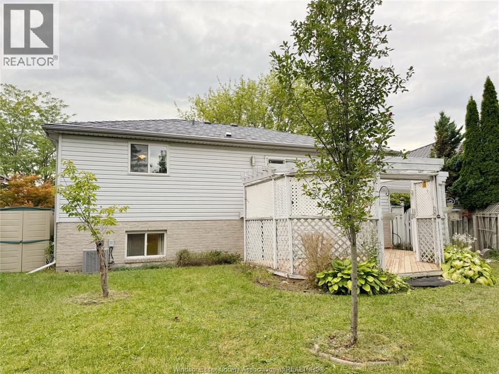 Photo 26 of 4224 Northwood Lakes Drive, Windsor ON