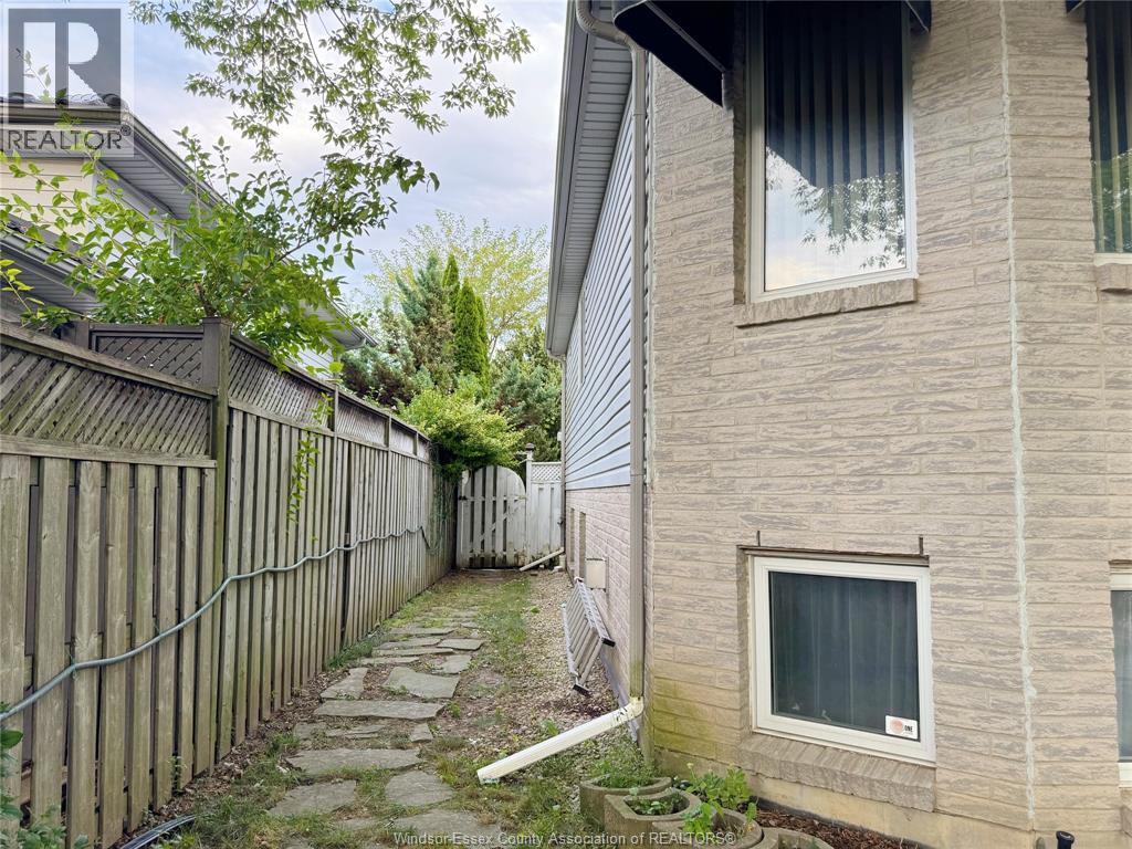 Photo 28 of 4224 Northwood Lakes Drive, Windsor ON