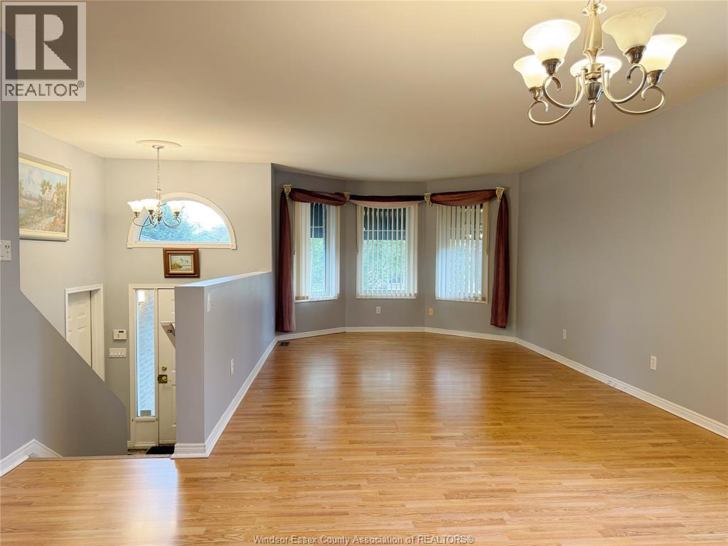 Photo 5 of 4224 Northwood Lakes Drive, Windsor ON