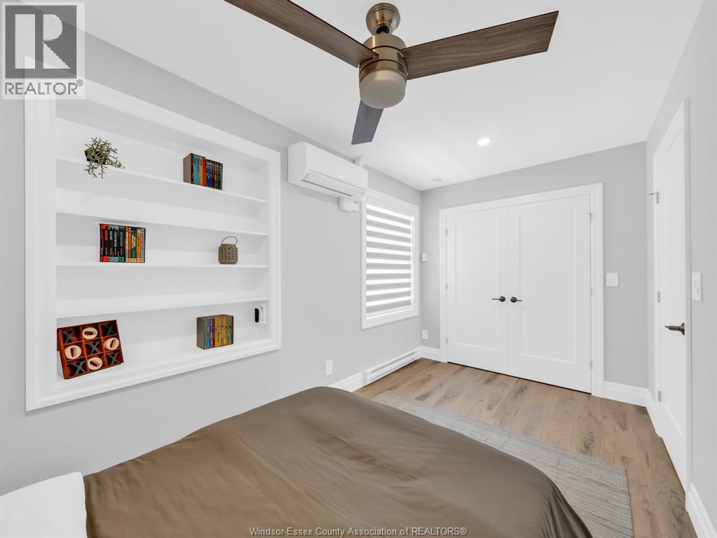 Photo 11 of 675 Bedford Unit B, Windsor ON