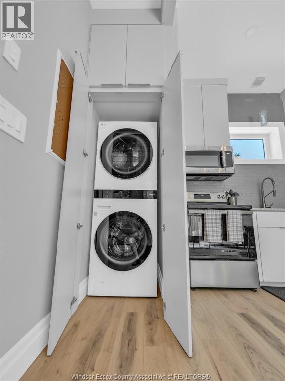 Photo 7 of 675 Bedford Unit B, Windsor ON