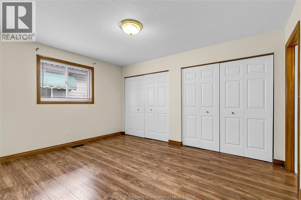 Photo 13 of 854 Silverdale Drive, Windsor ON