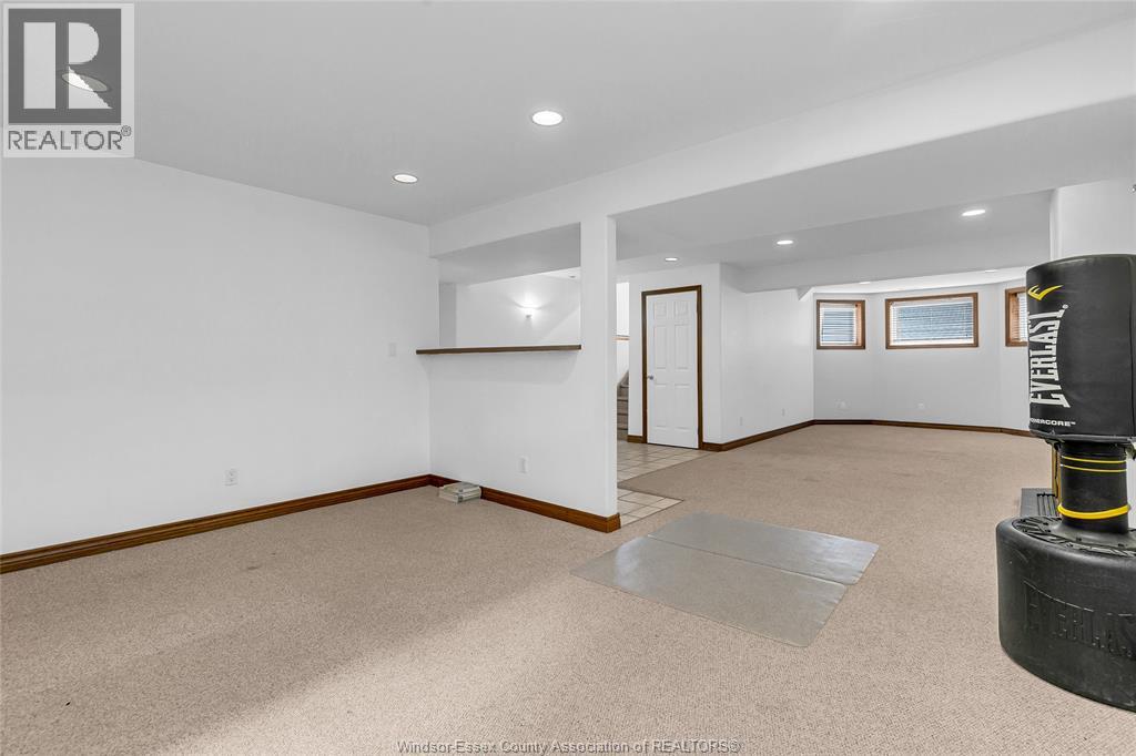 Photo 20 of 854 Silverdale Drive, Windsor ON
