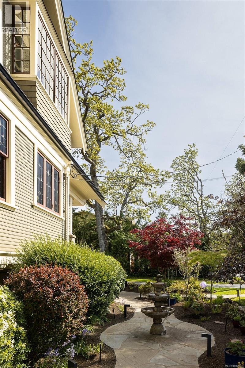  773 Island Road, Oak Bay