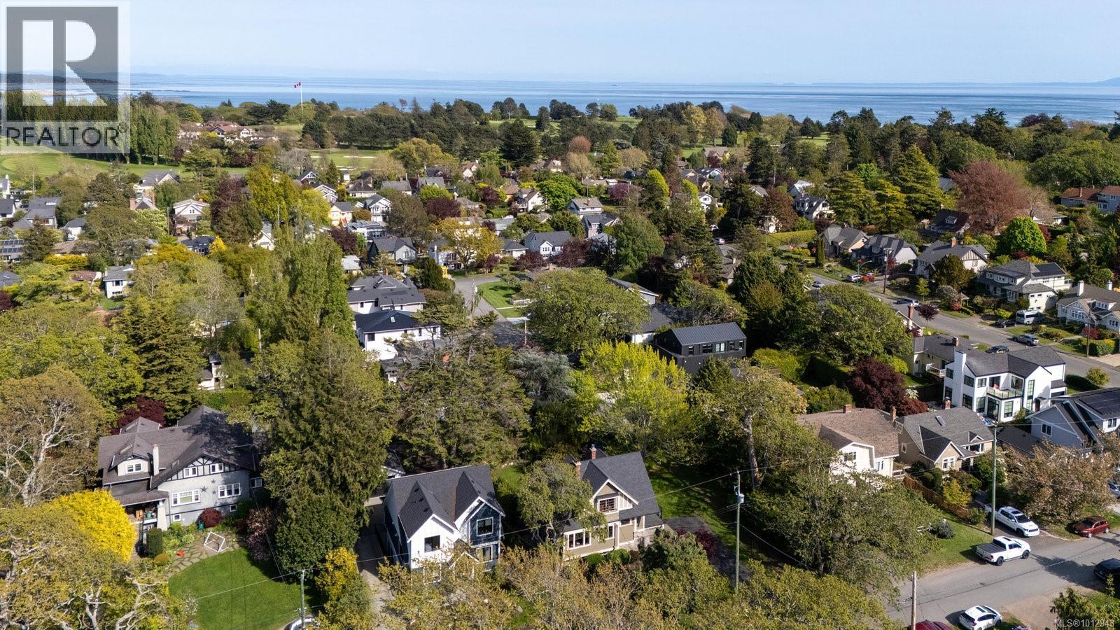  773 Island Road, Oak Bay
