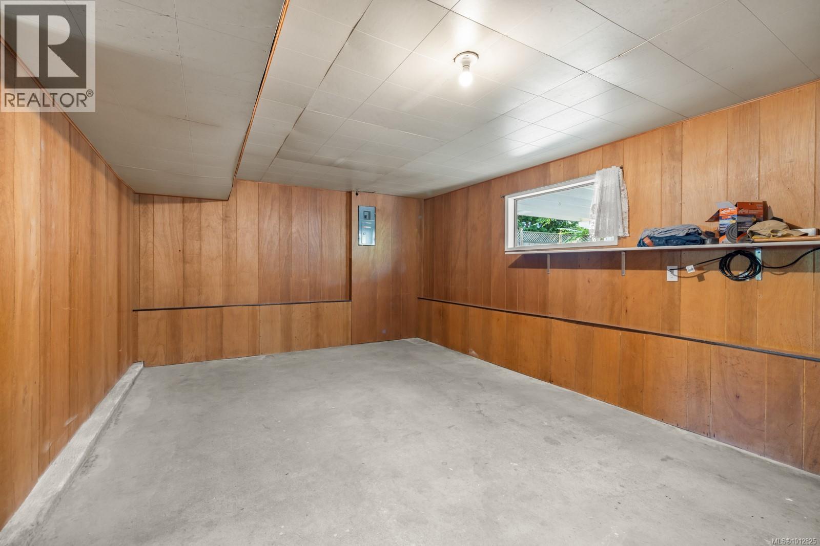Photo 27 of 1665 Blair Ave, Saanich BC