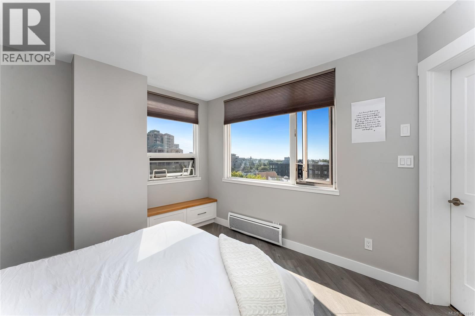 Photo 12 of 804 930 Yates St, Victoria BC
