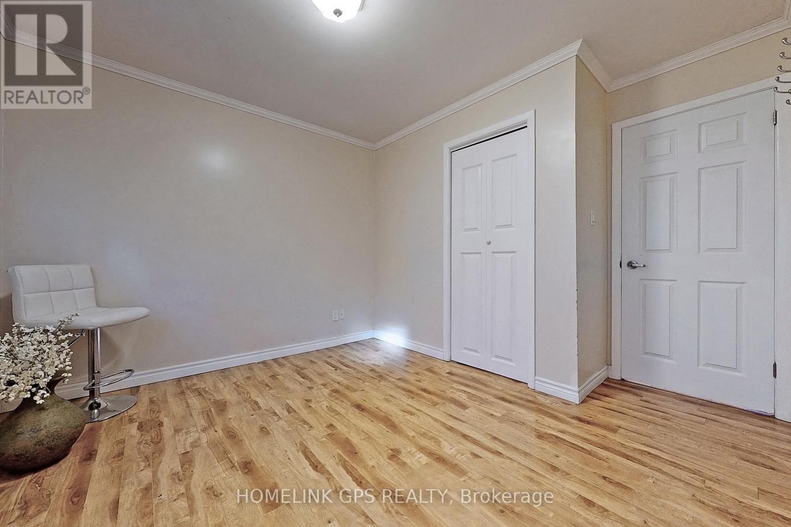 Photo 32 of 267 Elgin Mills Road W, Richmond Hill ON