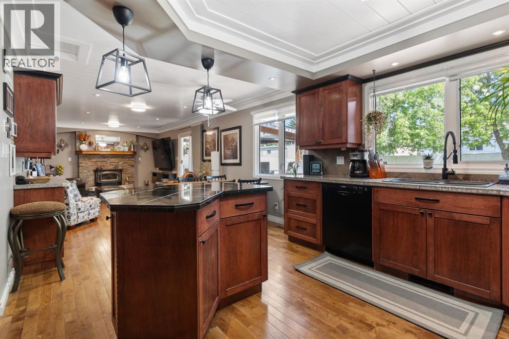 Photo 15 of 4313 66 Street, Camrose AB