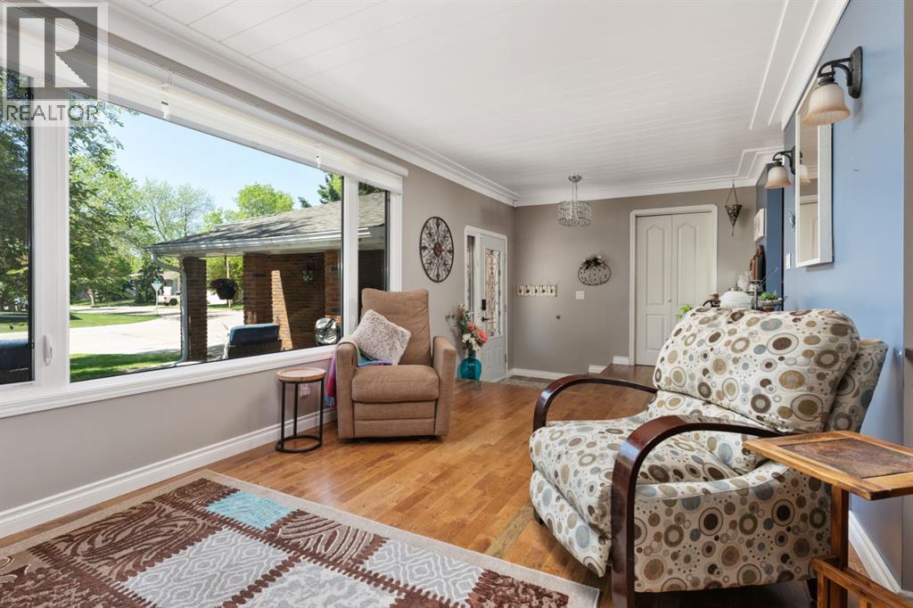 Photo 8 of 4313 66 Street, Camrose AB