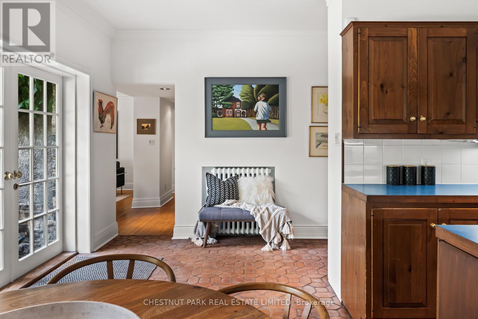 Photo 16 of 49 Roxborough Street, Toronto ON