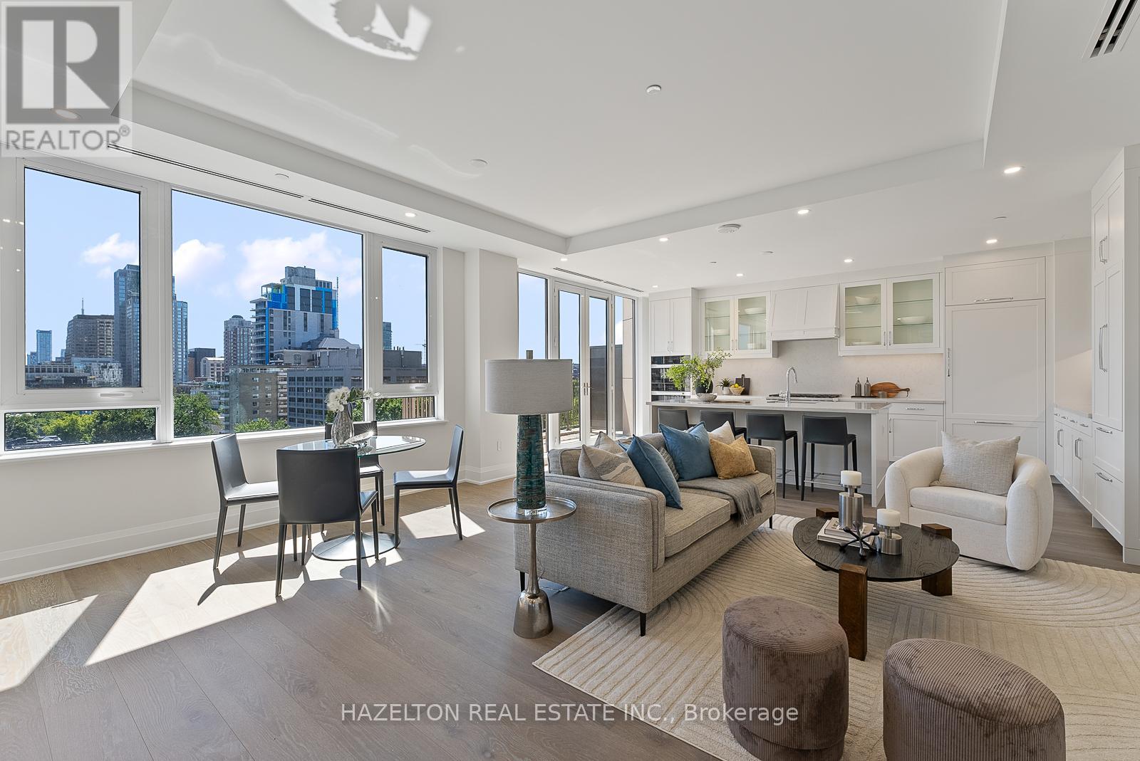 Photo 9 of 802 128 Hazelton Avenue, Toronto ON