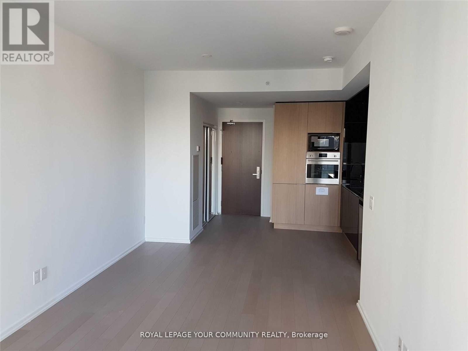 Photo 2 of 1516 70 Temperance Street, Toronto ON