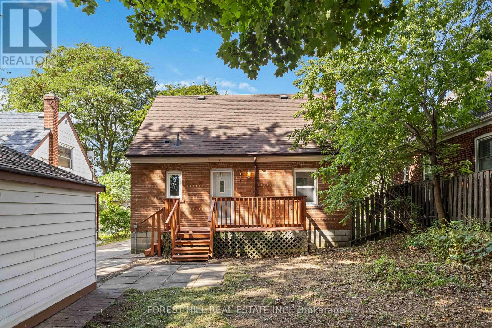 Photo 11 of 23 Kingswell Crescent, Toronto ON