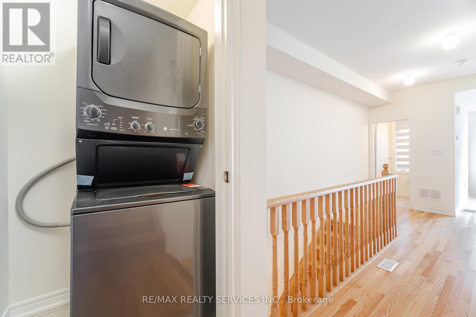 Photo 24 of 5 Nimmo Lane, Ajax ON