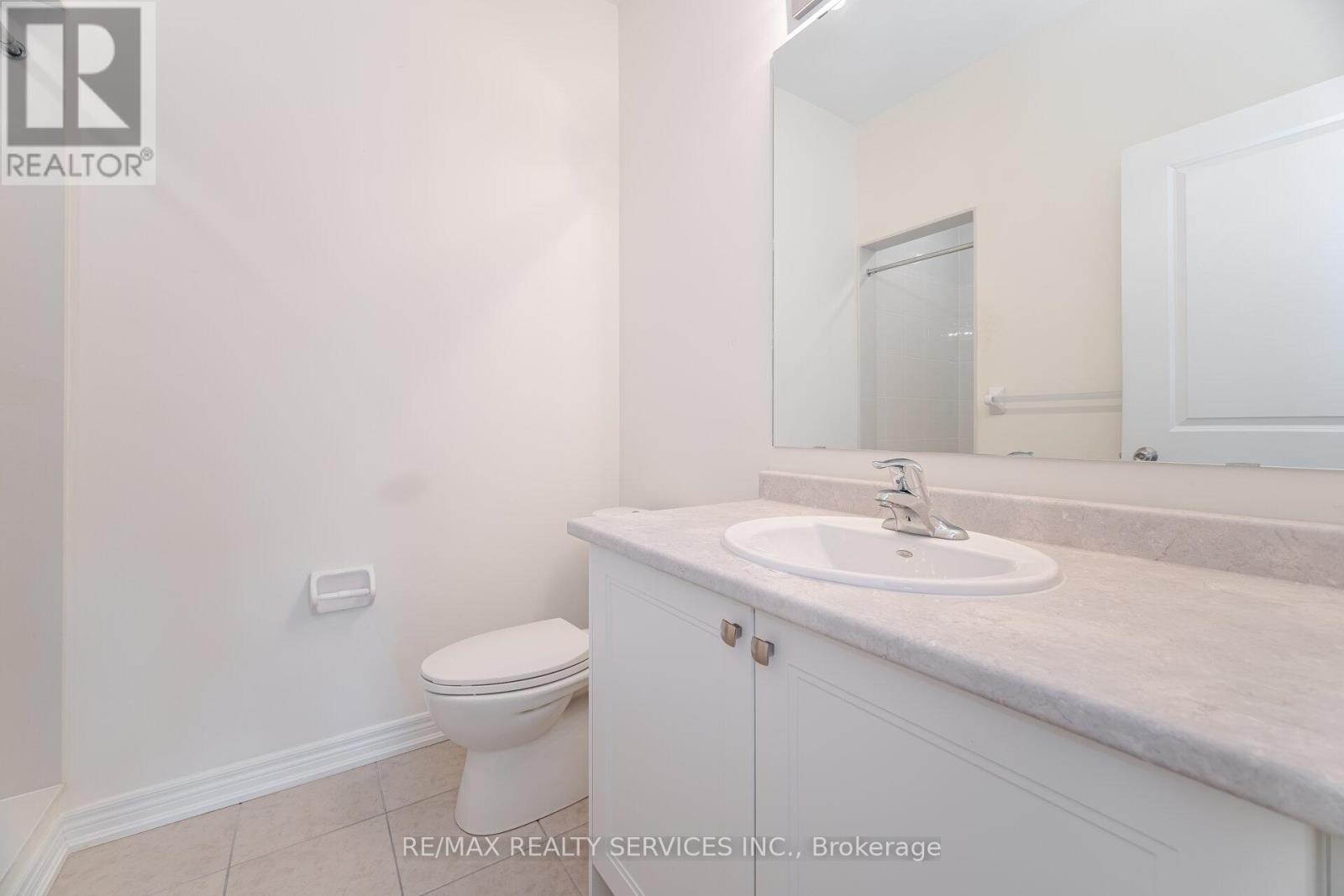 Photo 31 of 5 Nimmo Lane, Ajax ON