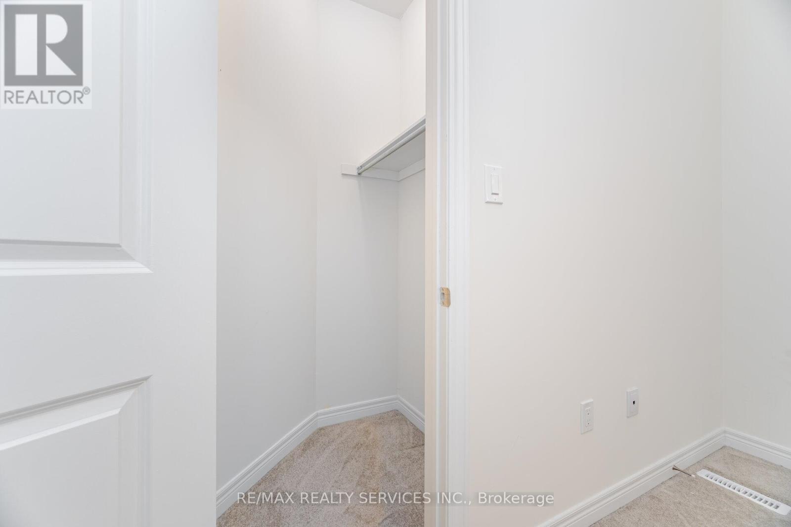 Photo 33 of 5 Nimmo Lane, Ajax ON