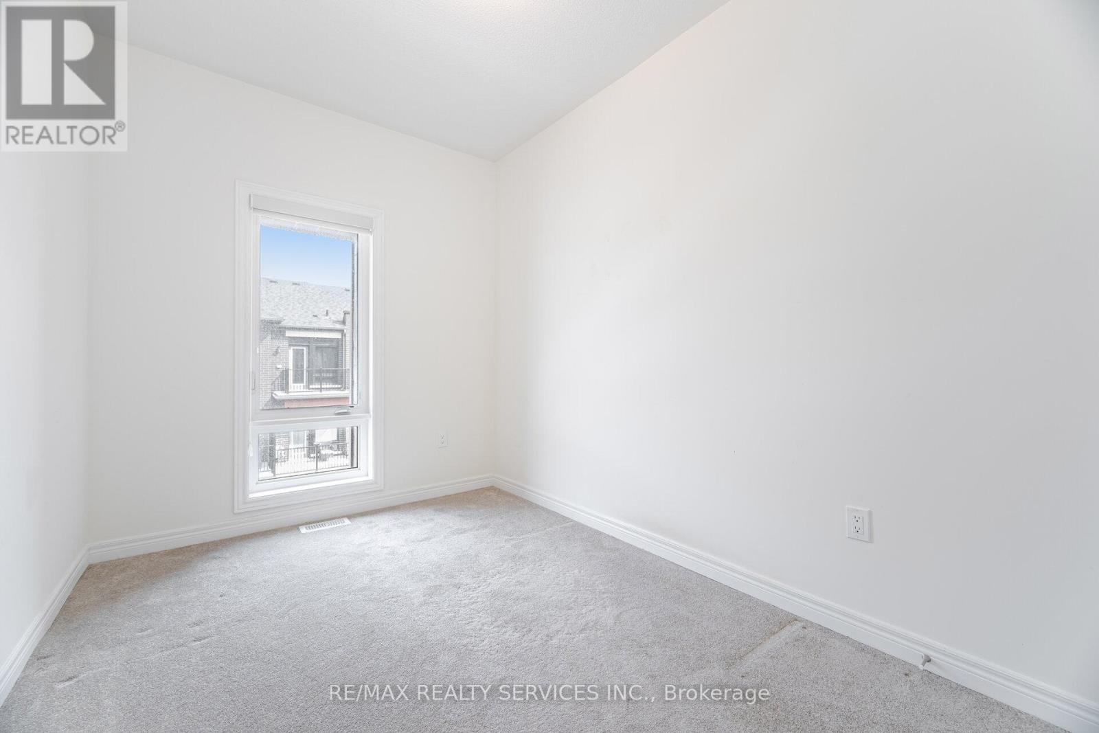 Photo 34 of 5 Nimmo Lane, Ajax ON