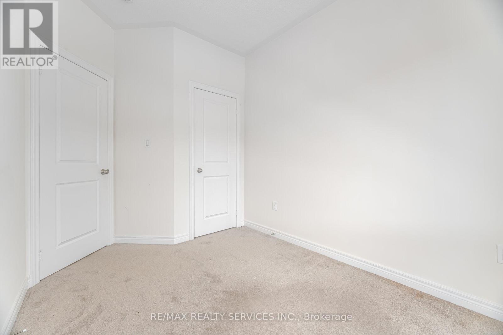 Photo 37 of 5 Nimmo Lane, Ajax ON