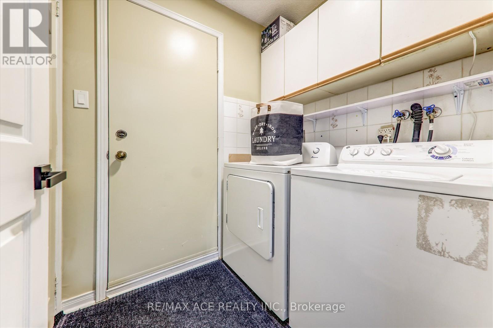 Photo 19 of 743 Aspen Road, Pickering ON