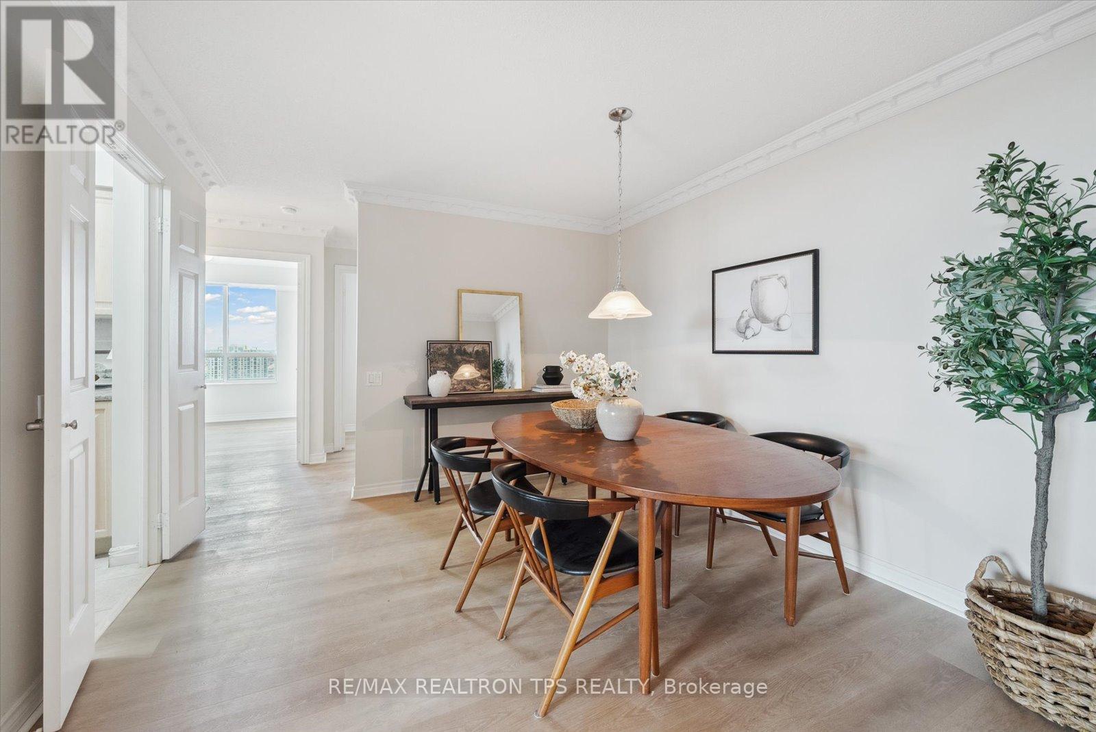 Photo 6 of 2402 61 Town Centre Court, Toronto ON