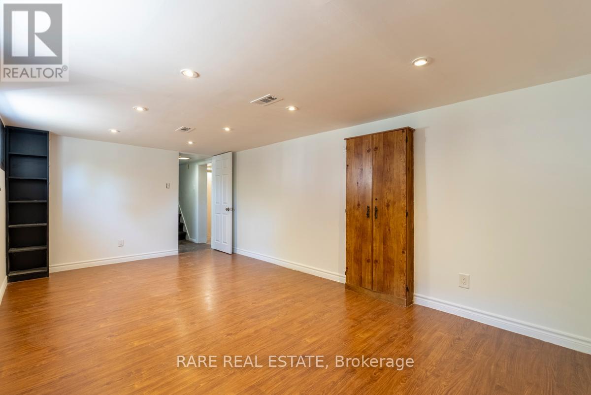 Photo 15 of 18 Galbraith Avenue, Toronto ON