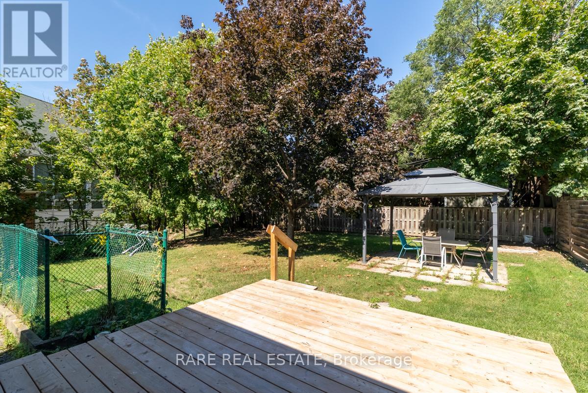 Photo 21 of 18 Galbraith Avenue, Toronto ON