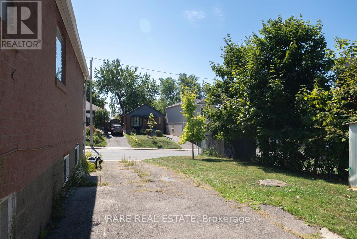 Photo 22 of 18 Galbraith Avenue, Toronto ON