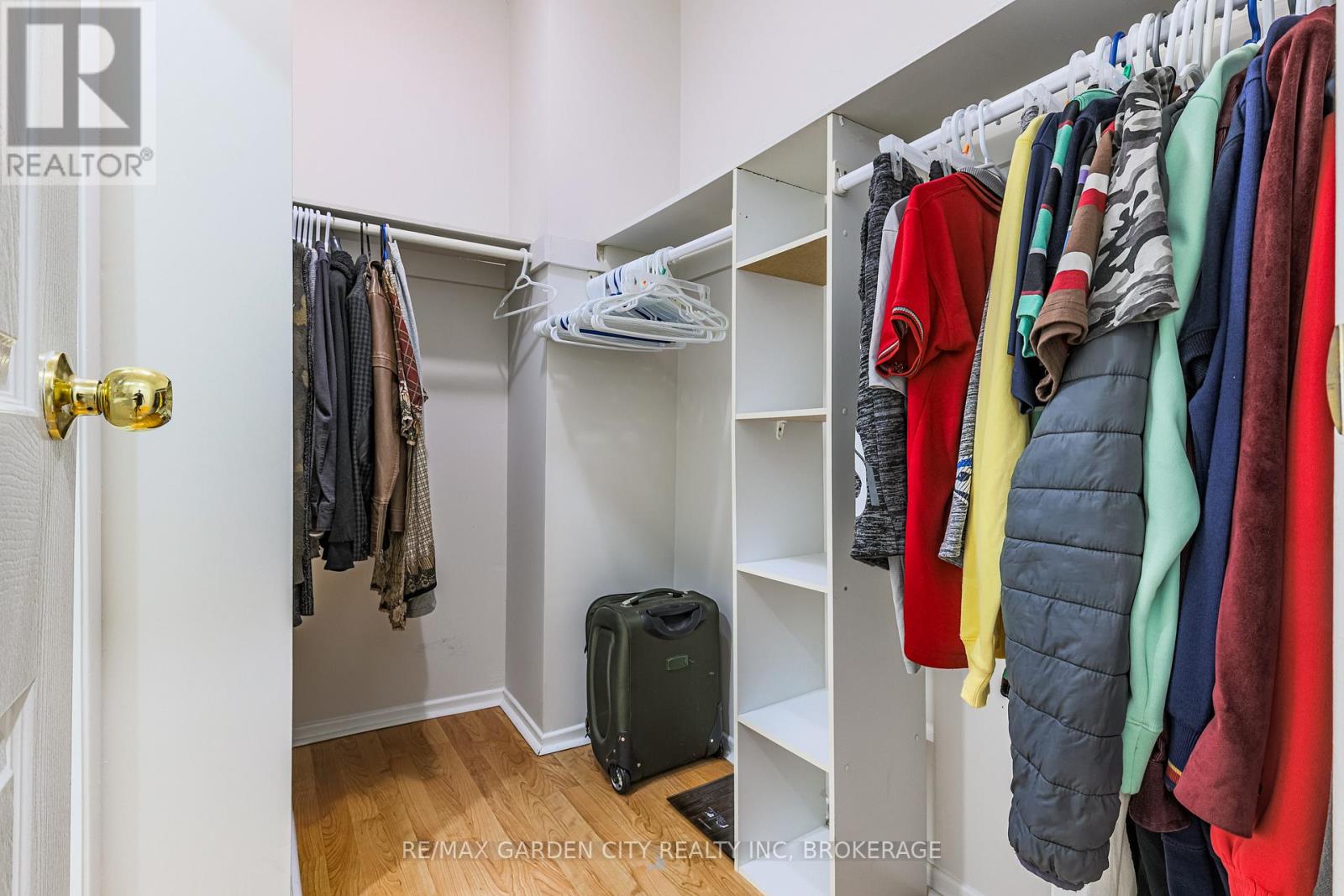 Photo 14 of 1172 Kos Boulevard, Mississauga ON